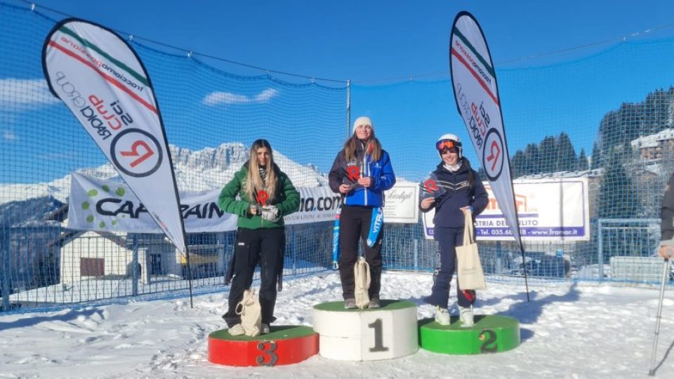 Sofia Parravicini primo posto aspiranti monte pora slalom gigante